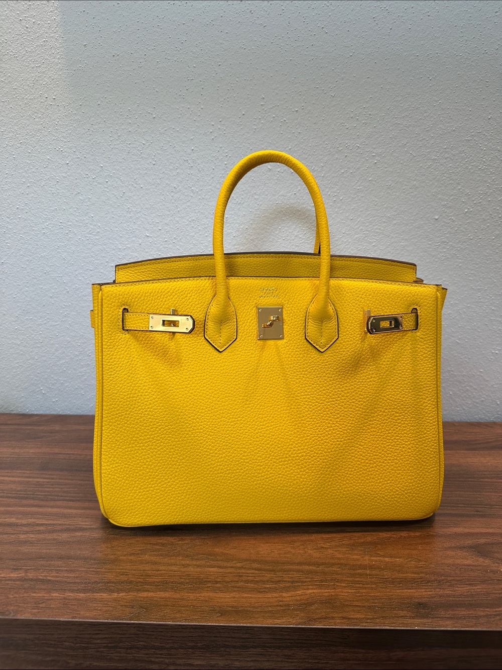 INSPIRED Togo Leather Structured Tote in Vibrant Yellow - Size 35 GOLD Hardware - Picture 2 of 15